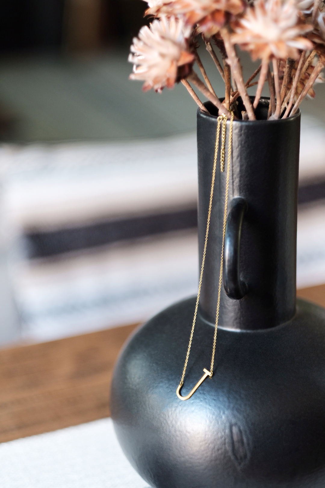 Bildirimi İlk kolye kişiselleş - Initial Letter Necklace 18K Gold incelemesi ve fiyatı