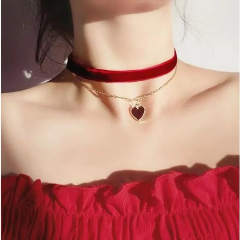 Çok Katmanlı Siyah Şeftali Kal - Layered Pendant Necklace Aesthetic incelemesi ve fiyatı