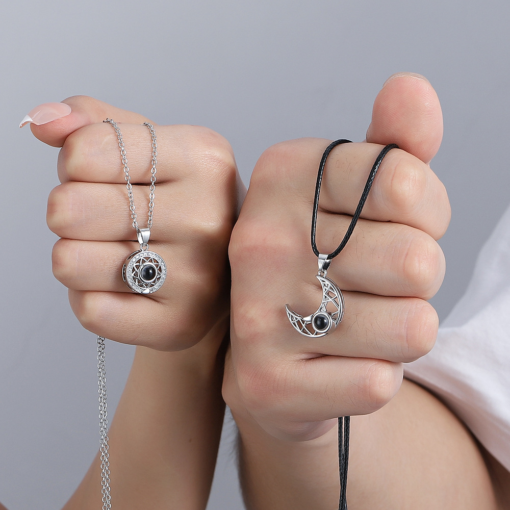 2 Adet Manyetik Çift Eşleşen K - Magnetic Couple Matching Necklaces incelemesi ve fiyatı
