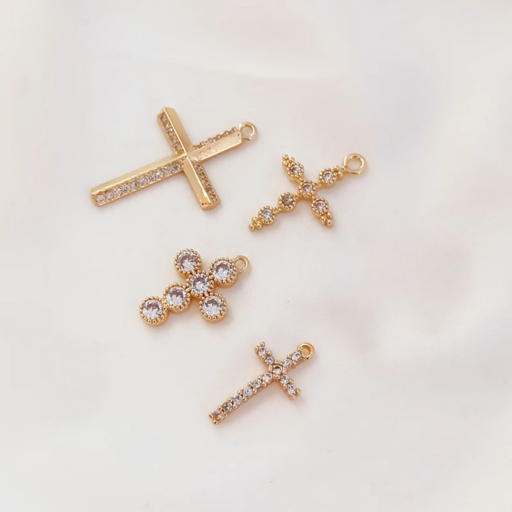 14 Ayar Altın Kaplama Zirkon Ç - Cross Pendant Necklace Gold incelemesi ve fiyatı